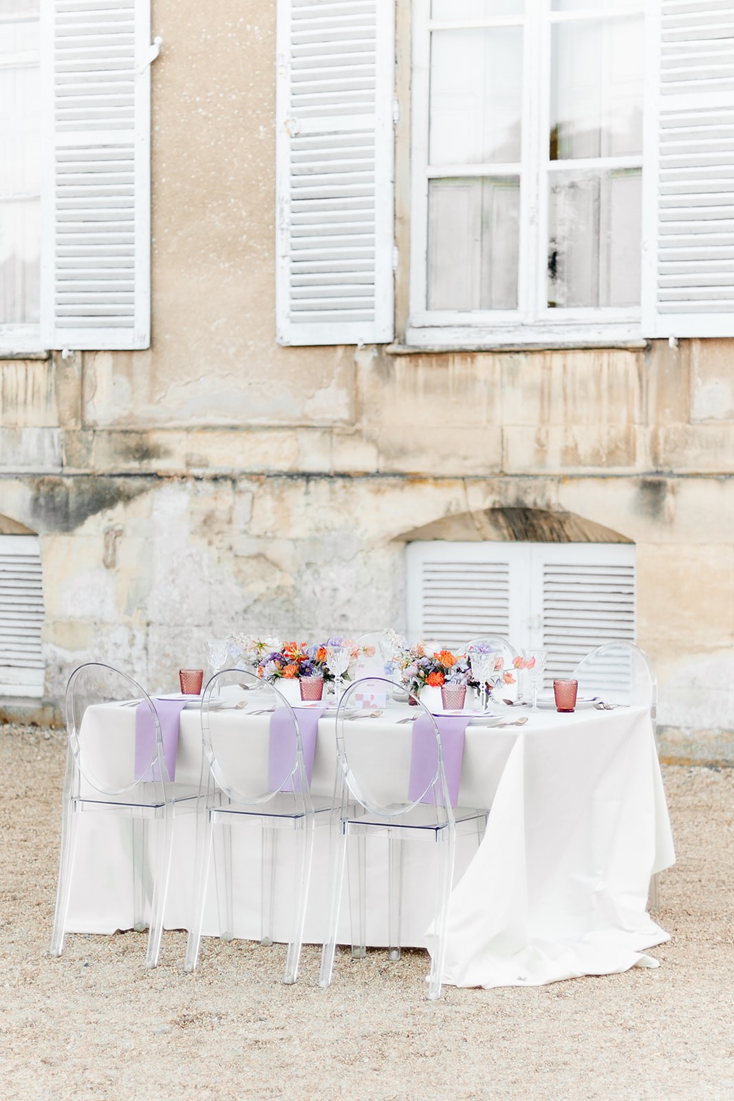 mariage chic et coloré au Château de Canon en Normandie - Amour Etc Photographes