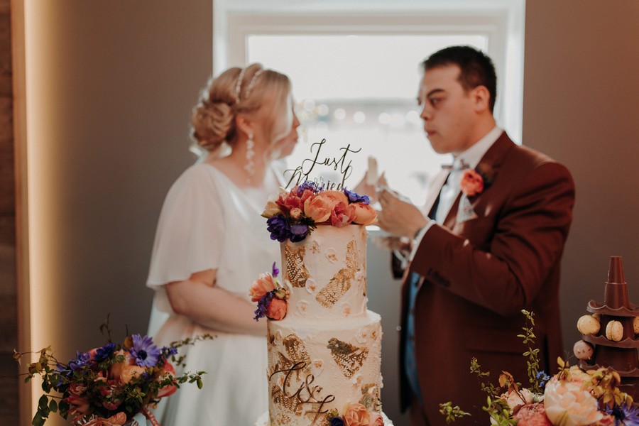 mariage fleuri et coloré en Belgique