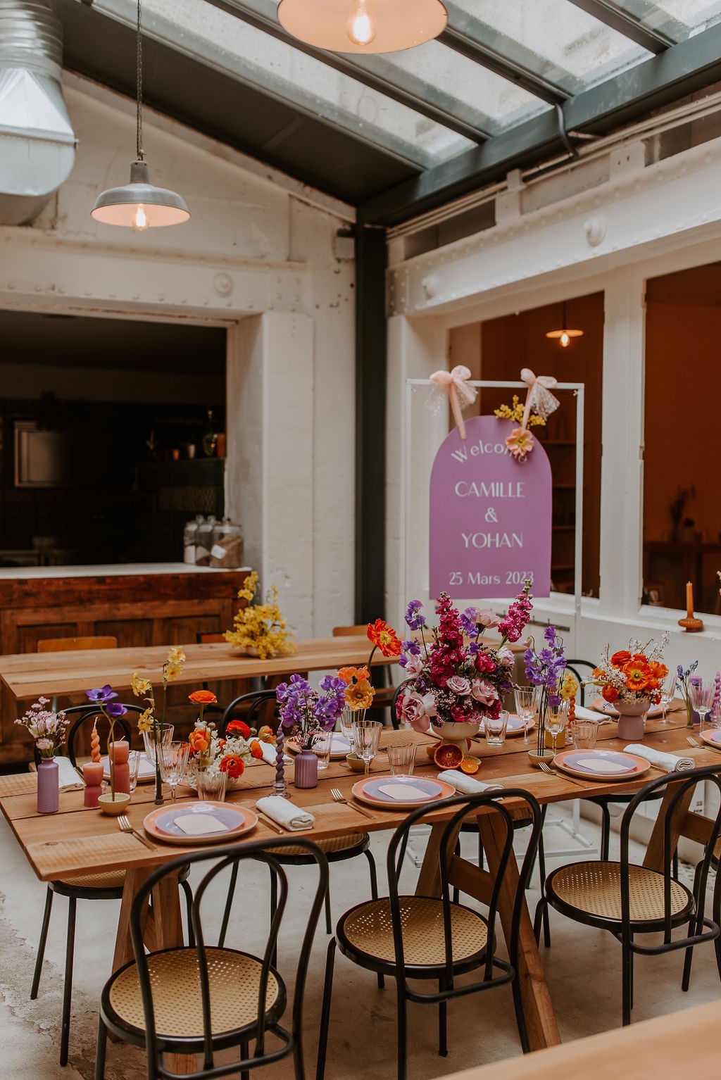 Mariage coloré aux inspirations des années 70