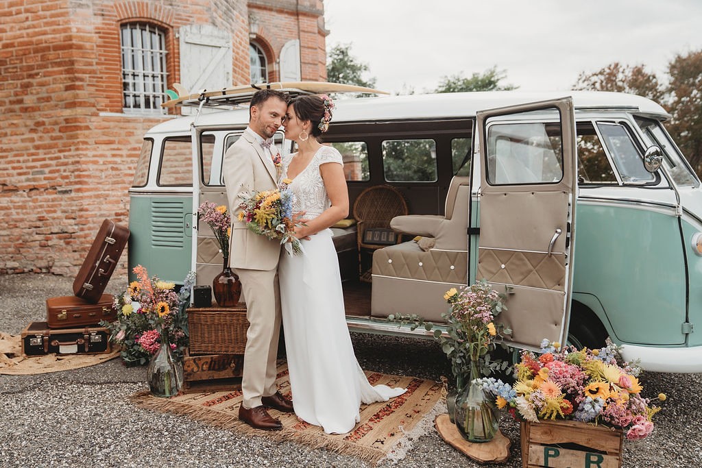 mariage coloré en combi vw à Toulouse