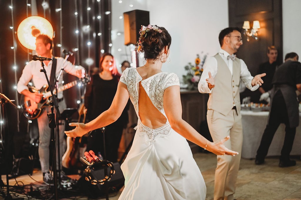 mariage coloré en combi vw à Toulouse