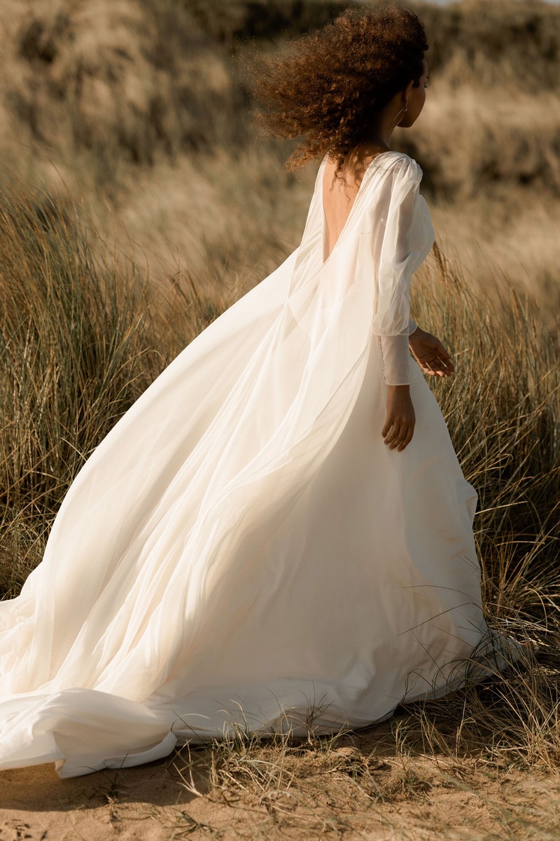 Elodie Groux - créatrice de robes de mariée modernes à Troyes