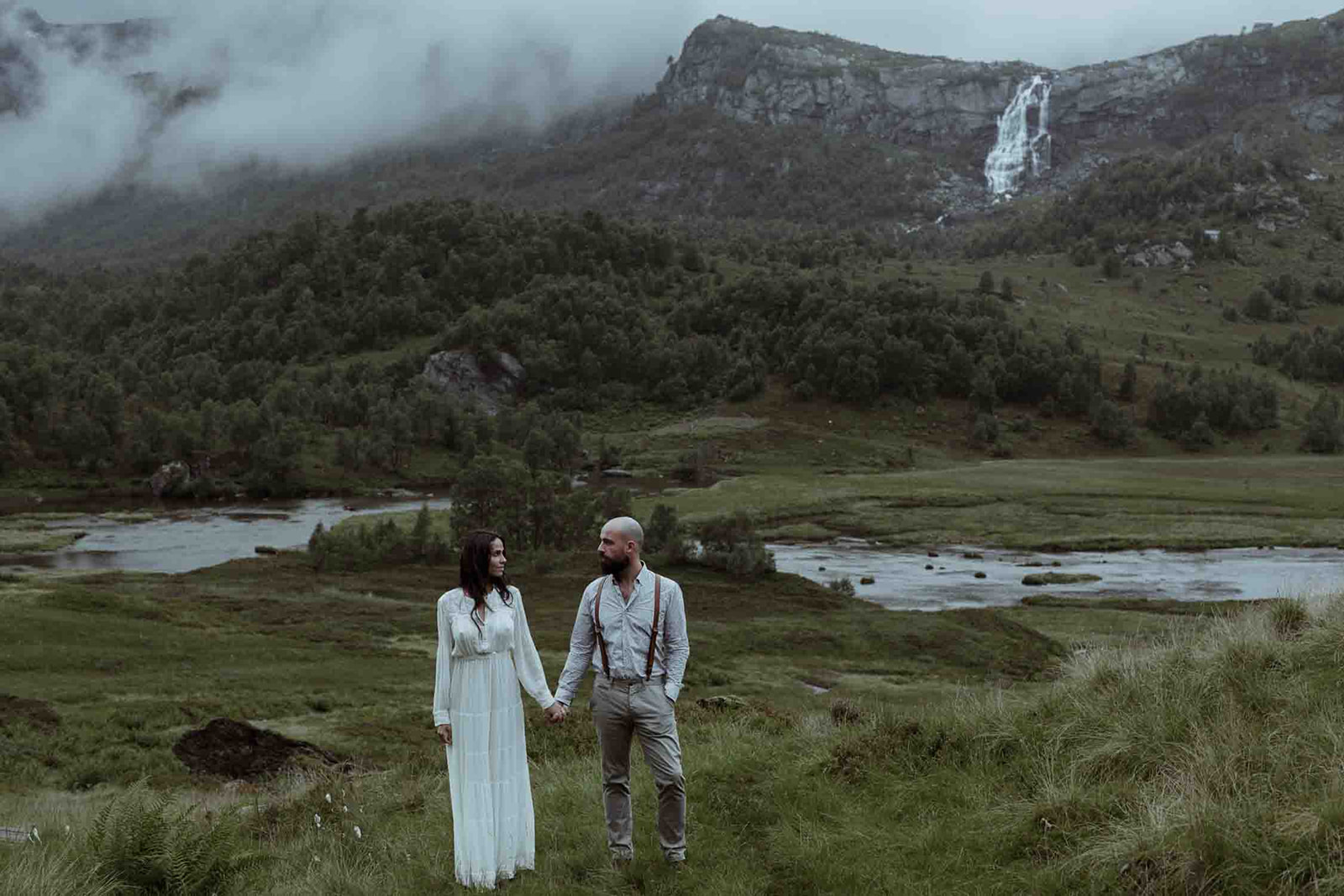 Elopement en Norvège - Sophie Brioudes Photographe