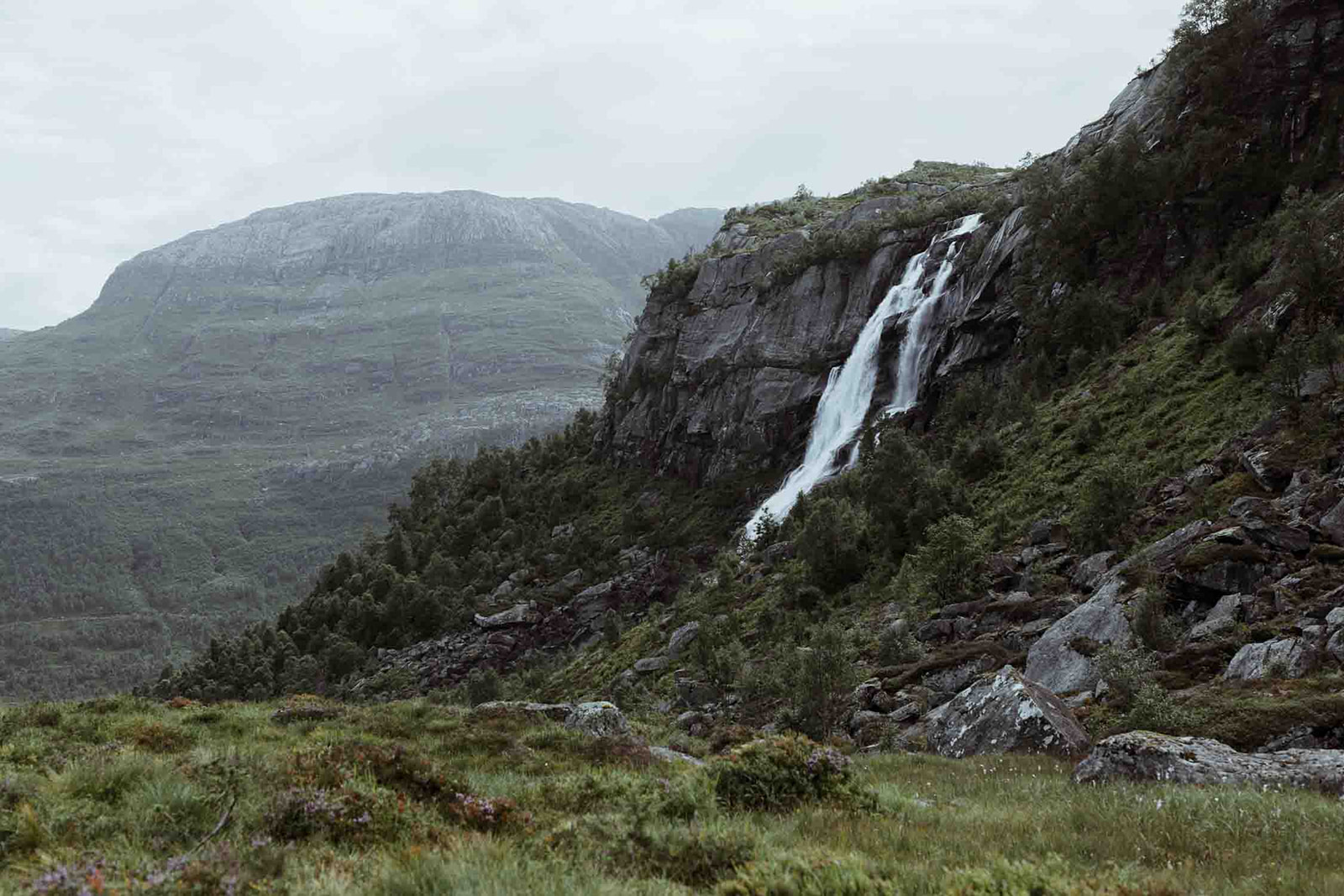 Elopement en Norvège - Sophie Brioudes Photographe