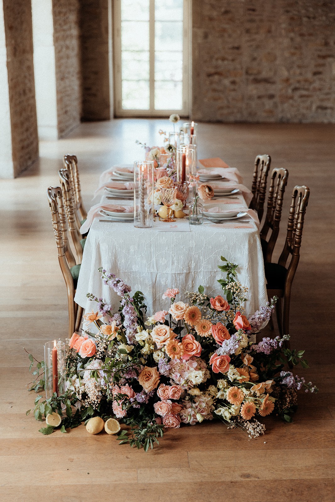 Mariage moderne au château de Pierreclos en Bourgogne