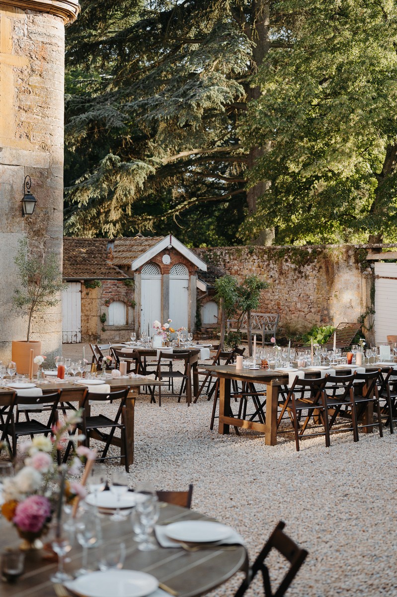 Mariage en plein air au Domaine de Tourieux près de Lyon