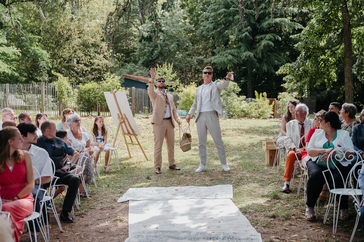 Mariage en plein air au Domaine de Tourieux près de Lyon