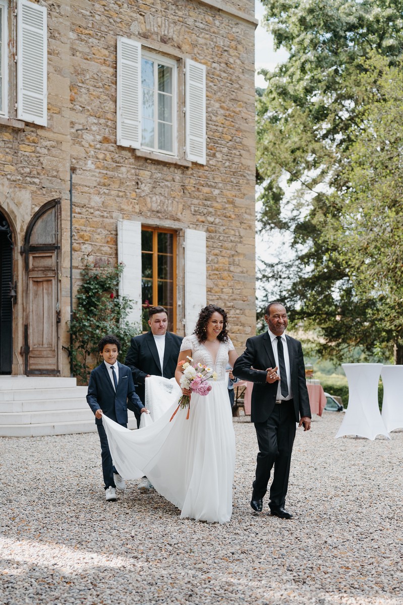 Mariage en plein air au Domaine de Tourieux près de Lyon