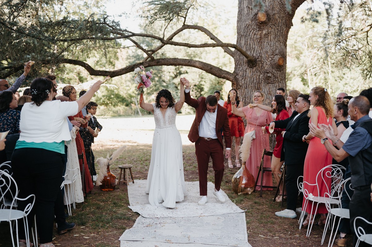 Mariage en plein air au Domaine de Tourieux près de Lyon