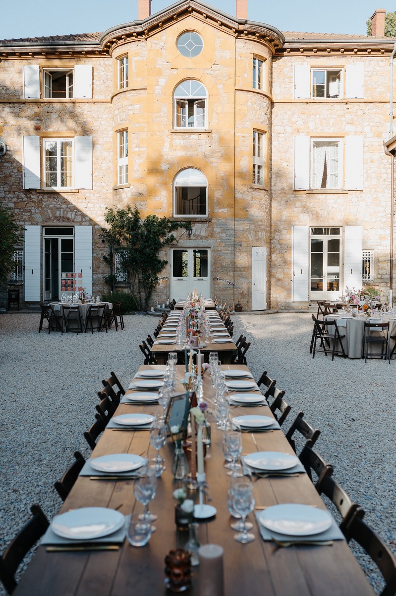 Mariage en plein air au Domaine de Tourieux près de Lyon