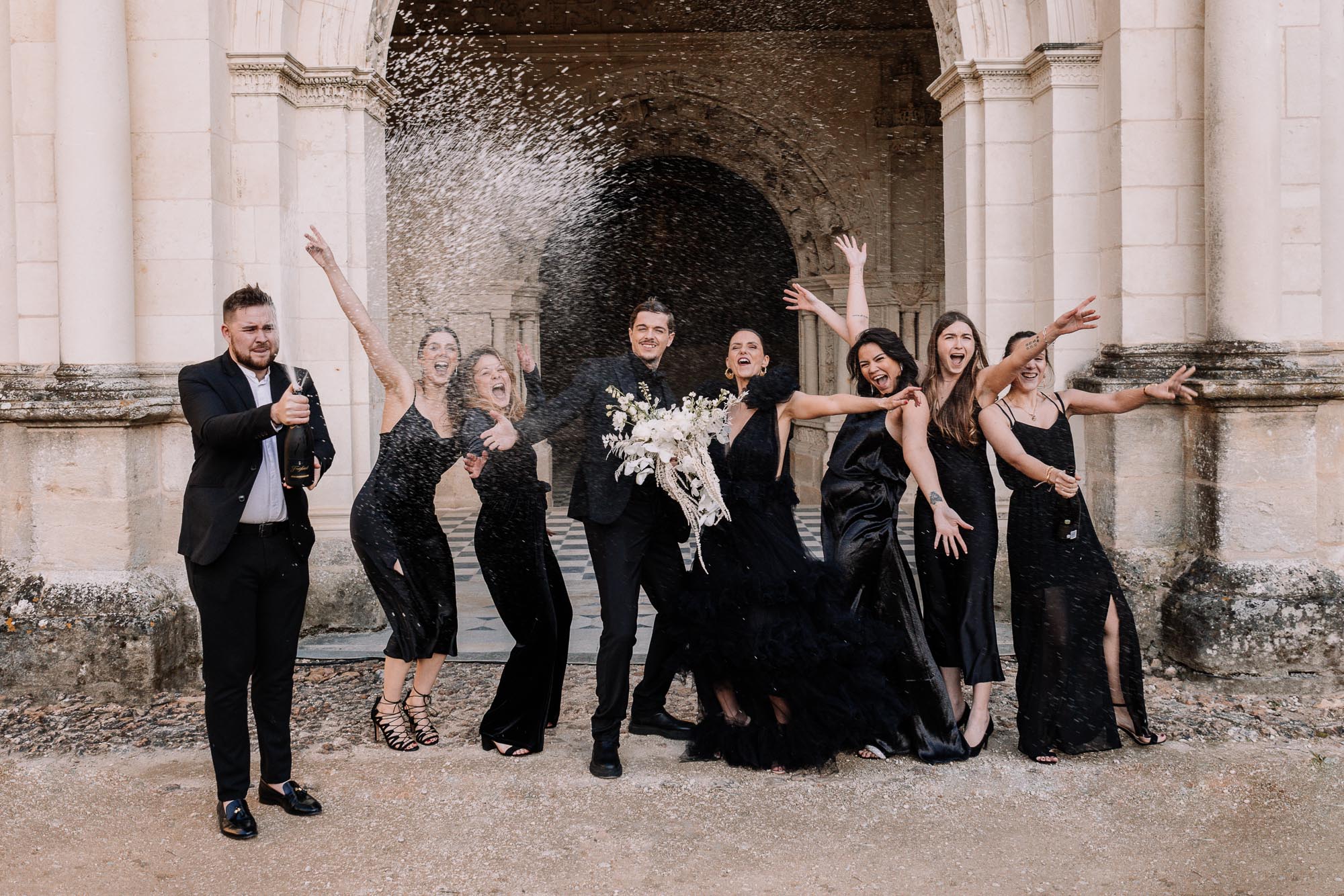 mariage-noir-blanc-abbaye-de-fontevraud