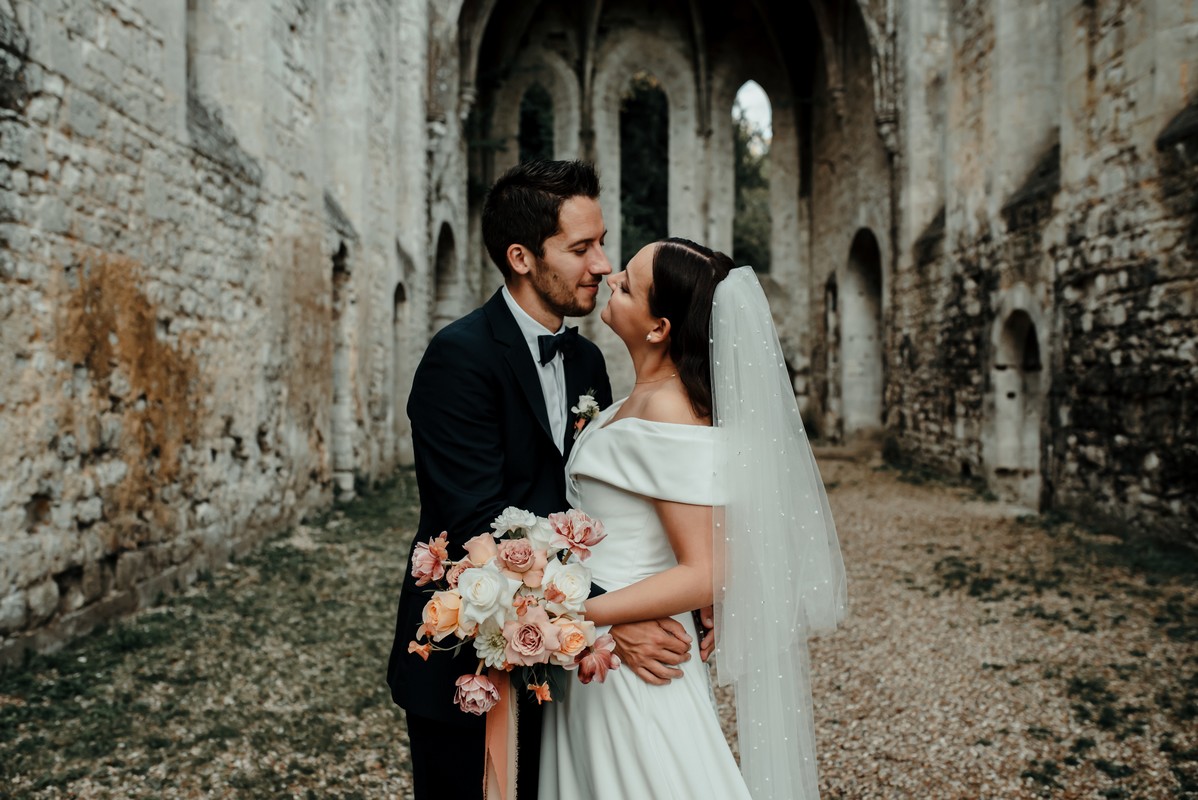 mariage-abbaye-de-fontaine-guerard-normandie-littlerozephotography