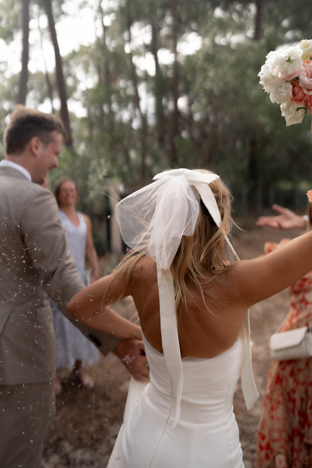 mariage intime et chic à Lacanau dans le Sud Ouest - anais mr photographie