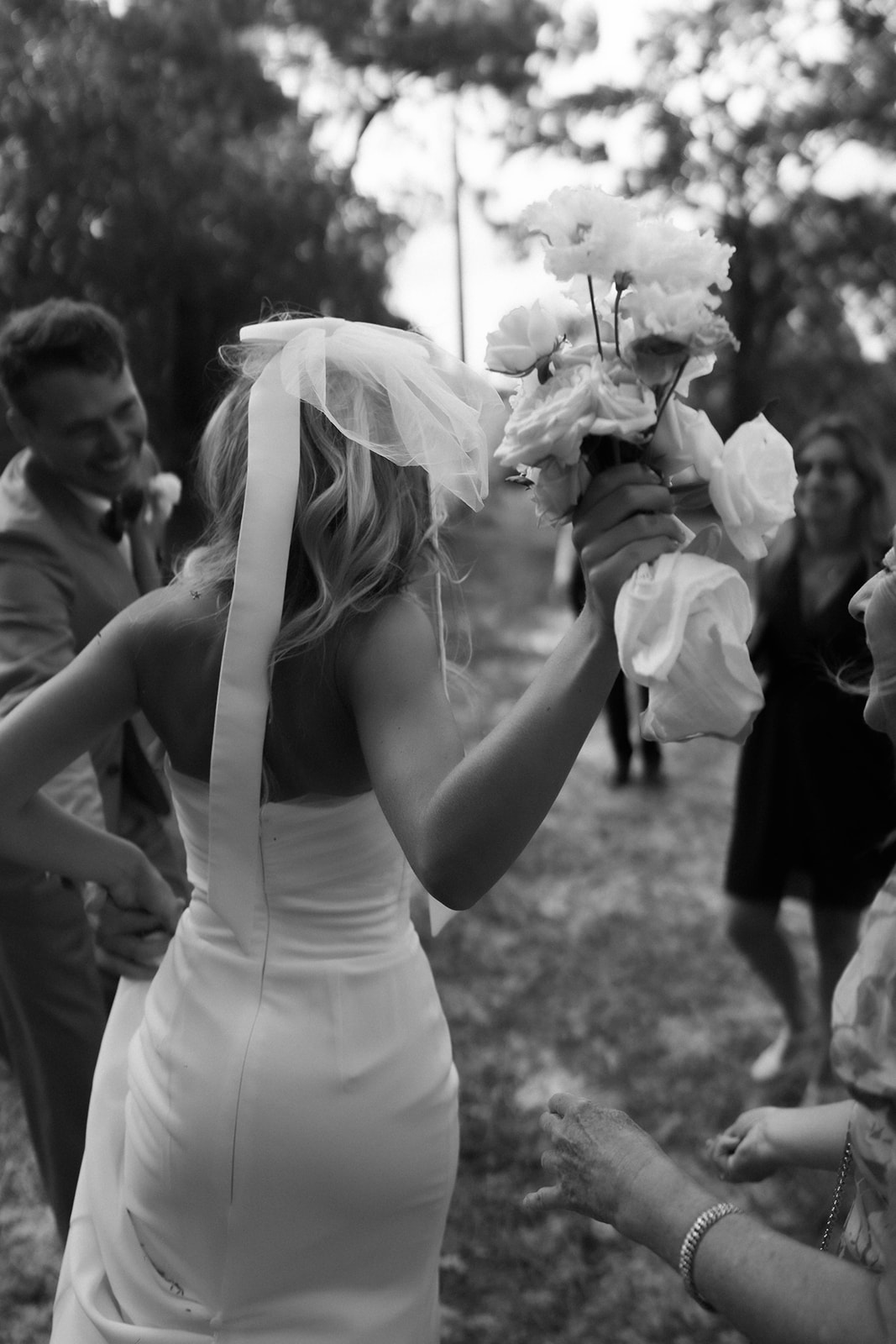 mariage intime et chic à Lacanau dans le Sud Ouest - anais mr photographie