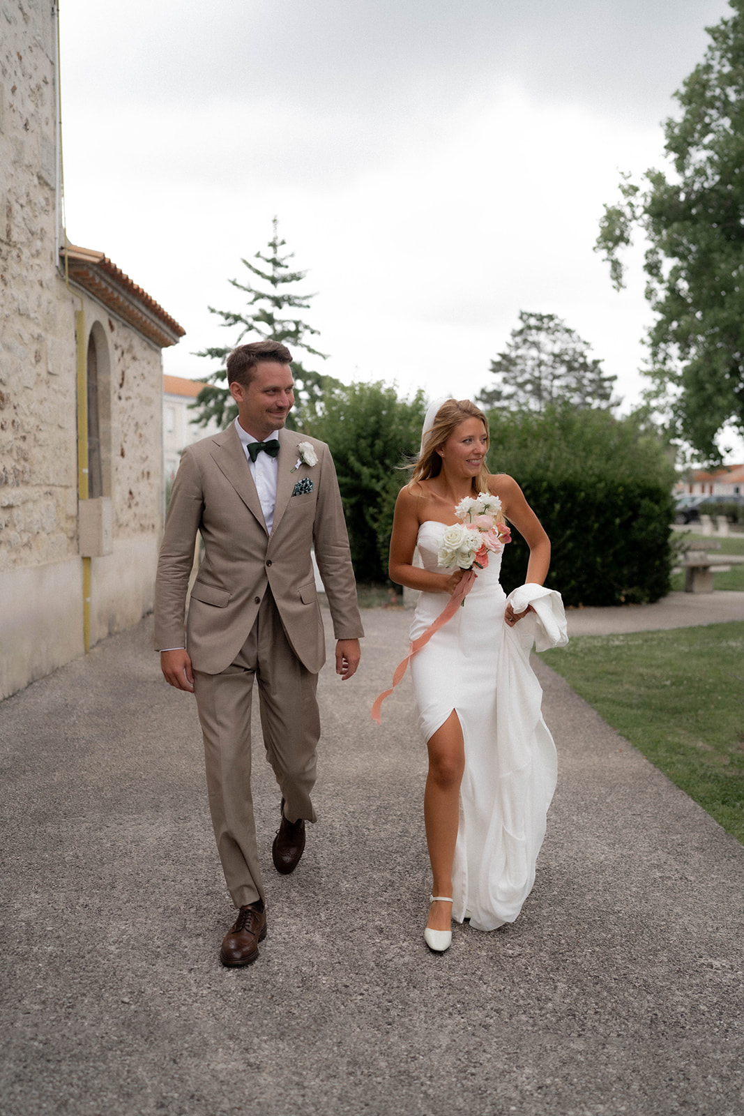 mariage intime et chic à Lacanau dans le Sud Ouest - anais mr photographie