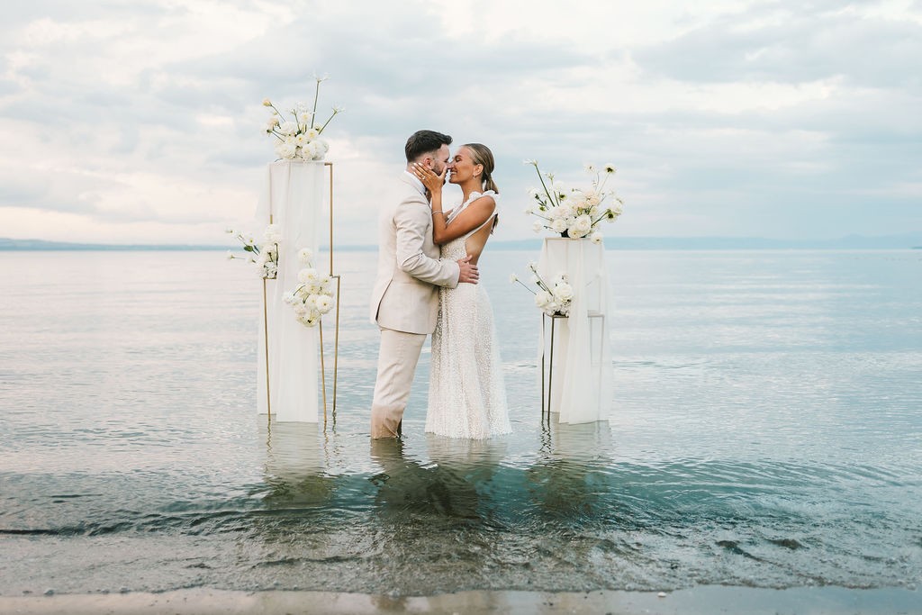 mariage-tout-en-blanc-lac-leman-luciebradbury-photographie