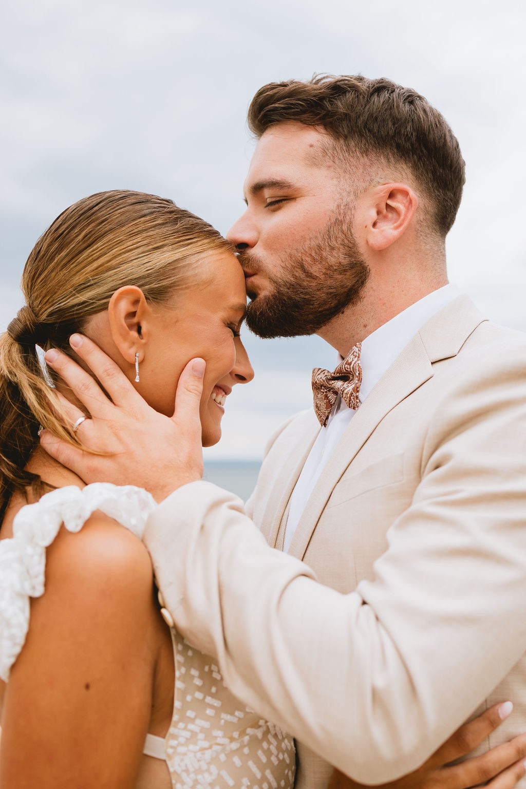 mariage-tout-en-blanc-lac-leman-luciebradbury-photographie