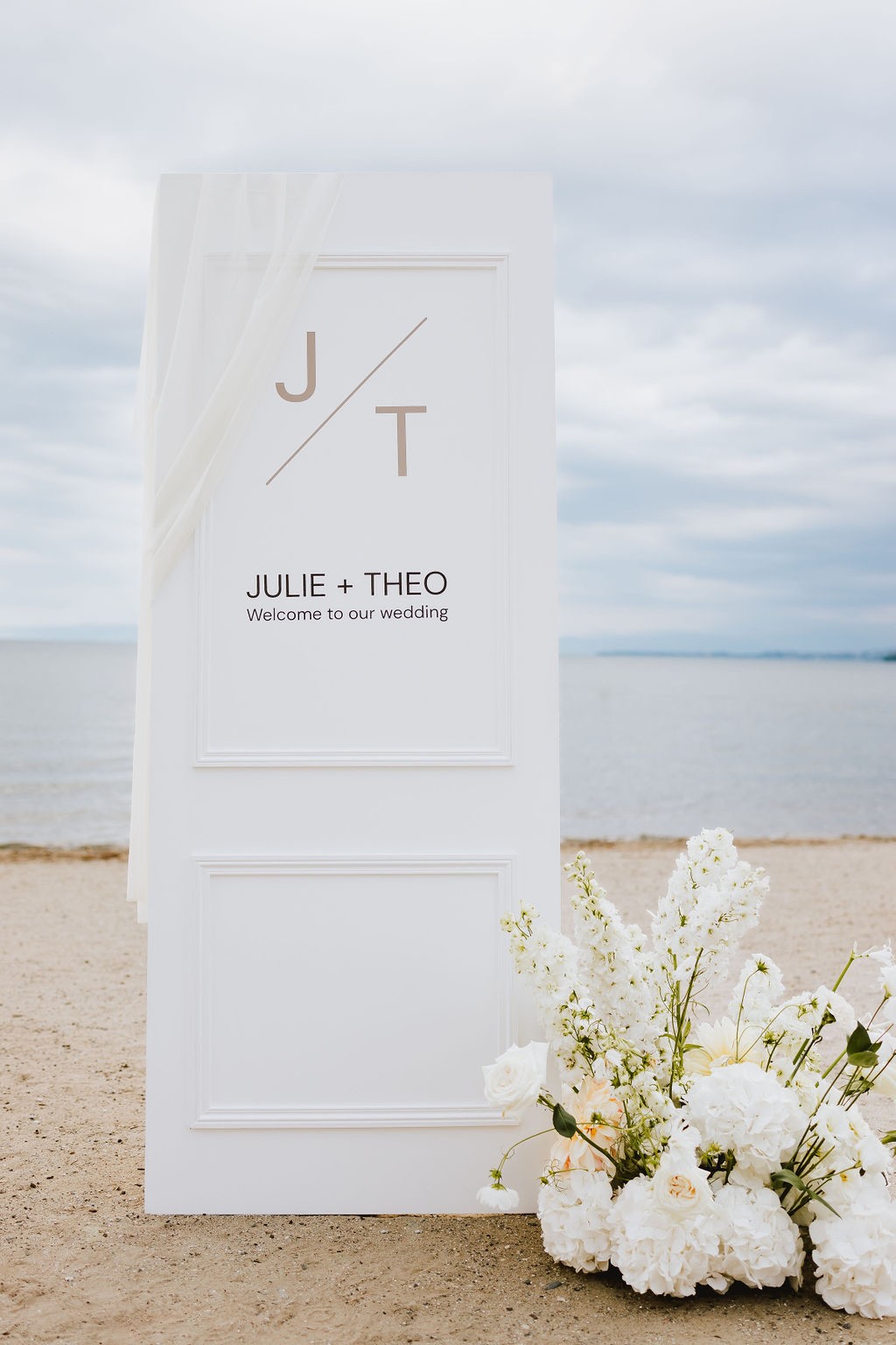 mariage-tout-en-blanc-lac-leman-luciebradbury-photographie