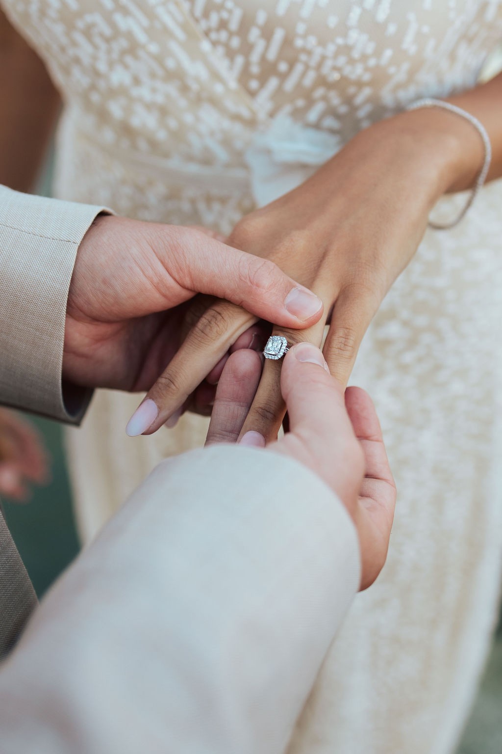 mariage-tout-en-blanc-lac-leman-luciebradbury-photographie