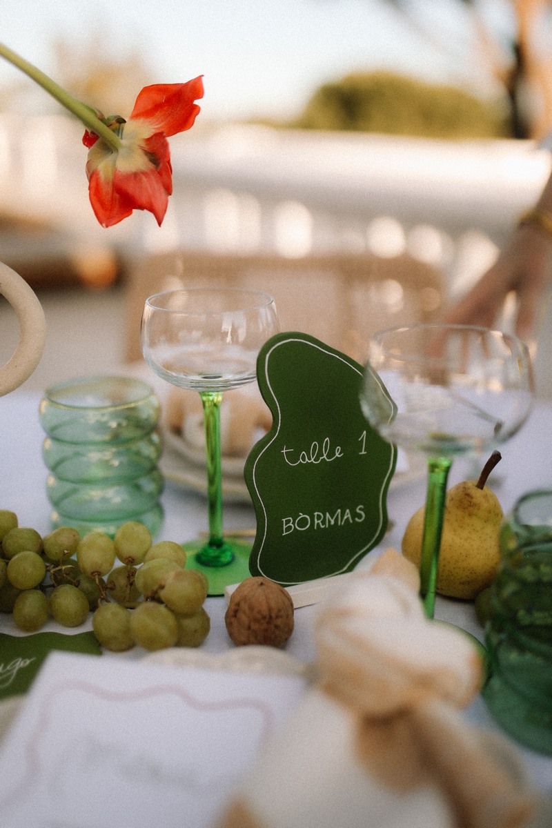 imaginari-design-decoration-et-location-mariage-provence-numero-de-table-@maelysizzo