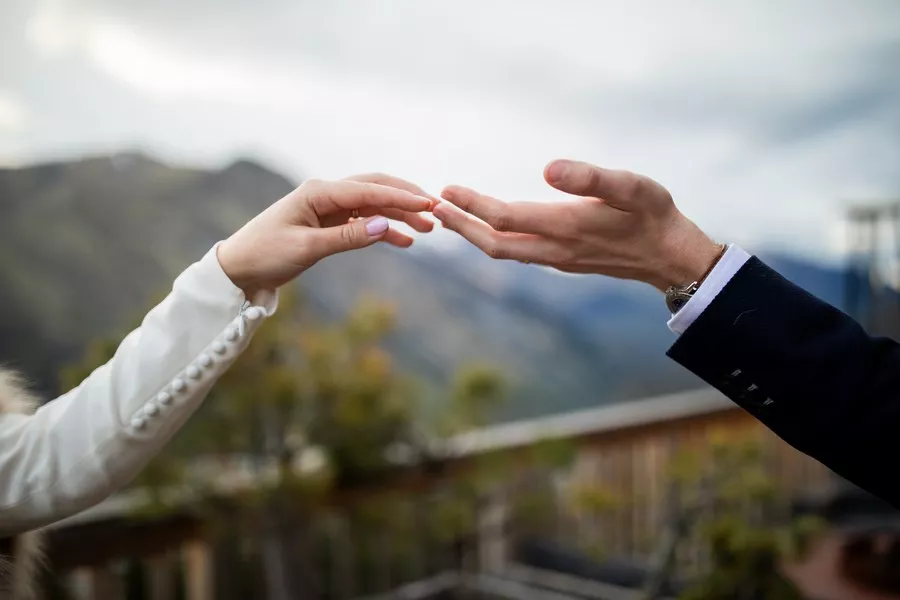mariage-montagne-lodji-3-vallées-savoie-philippinerollet (55)