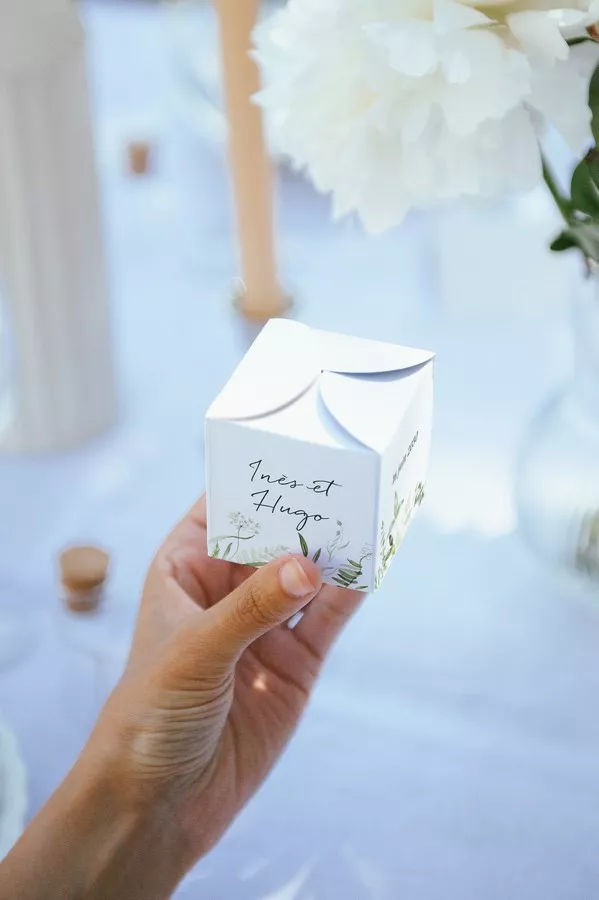 boite-cadeaux-d-invités-chic-vegetal-maison-june