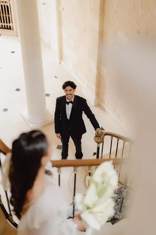 mariage-noir-et-blanc-intemporel-chateau-erigoye-bordeaux-nikkithebaultphotographe (11)