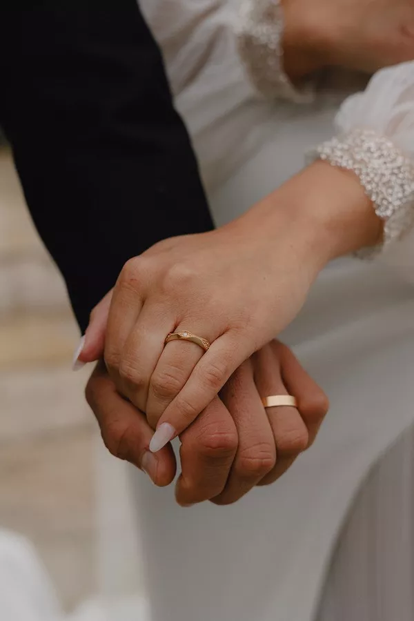 mariage-noir-et-blanc-intemporel-chateau-erigoye-bordeaux-nikkithebaultphotographe (17)