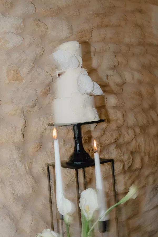 mariage-noir-et-blanc-intemporel-chateau-erigoye-bordeaux-nikkithebaultphotographe (37)