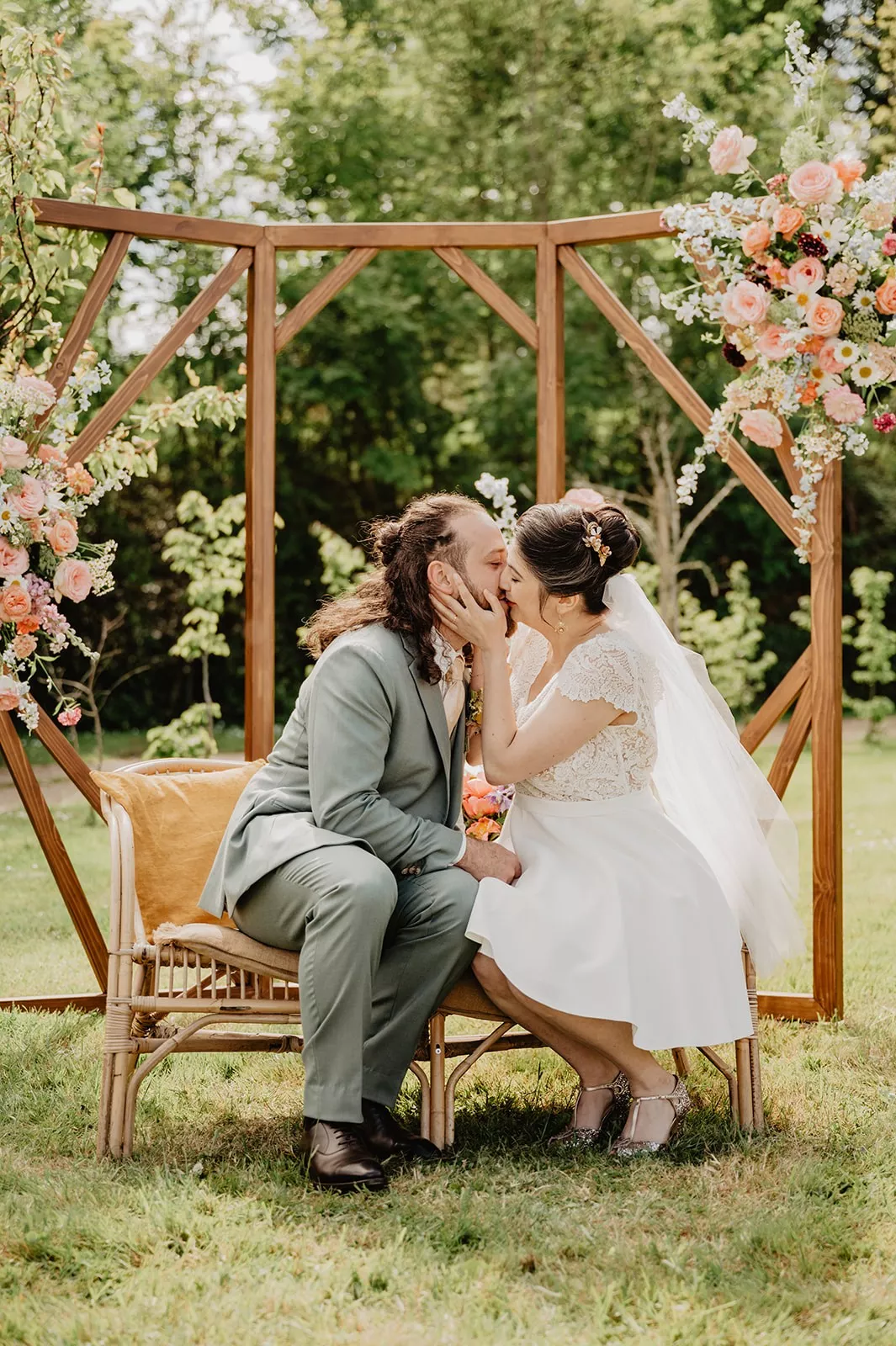 mariage-domaine-de-ronsard-orne-perche-lesliecure (32)