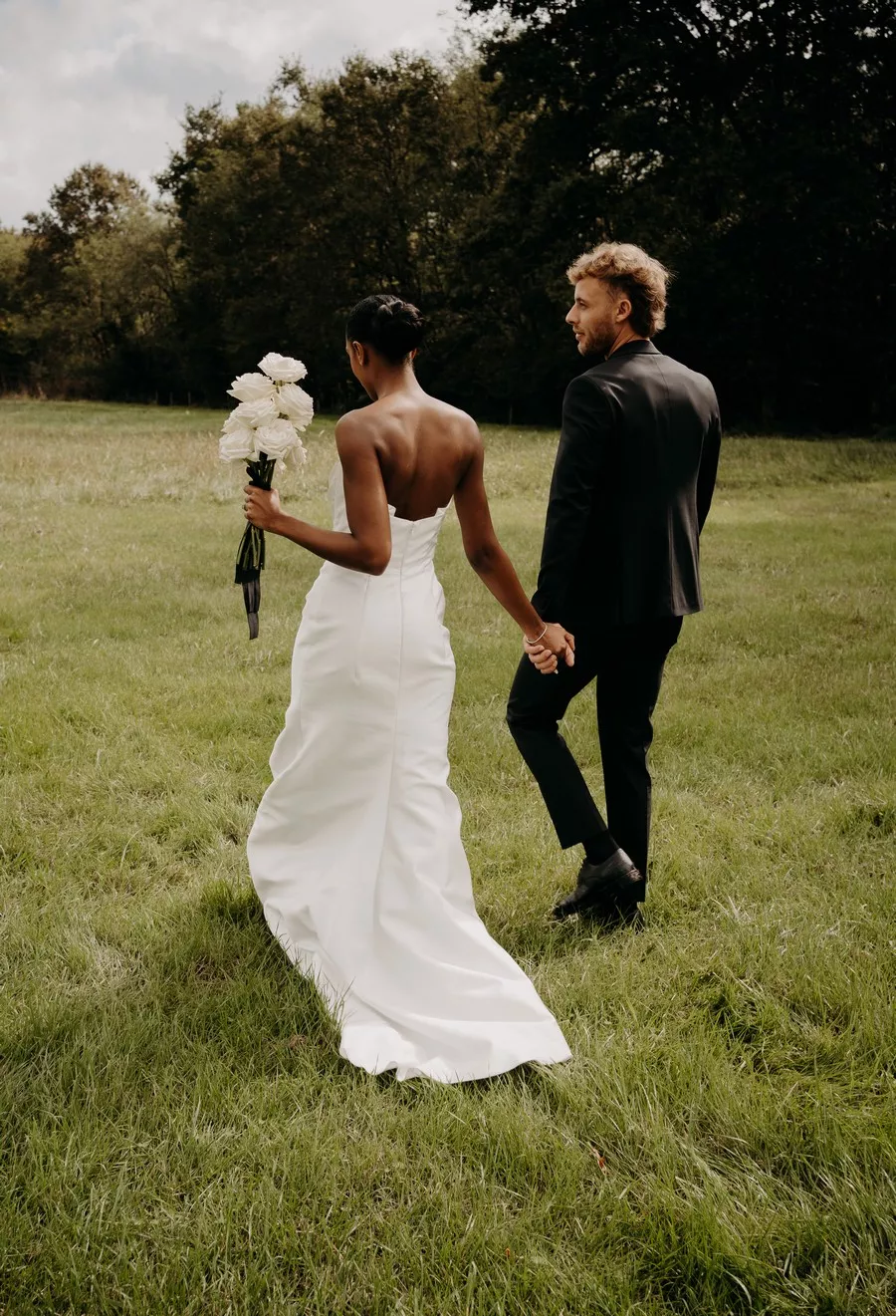 mariage-noir-et-blanc-domaine-de-la-saye-gironde-©hugo-herault (12)