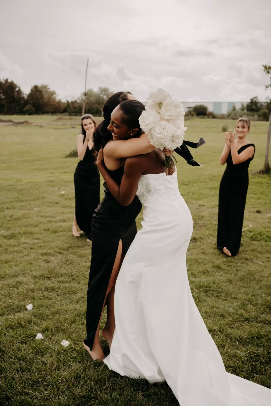 mariage-noir-et-blanc-domaine-de-la-saye-gironde-©hugo-herault (32)