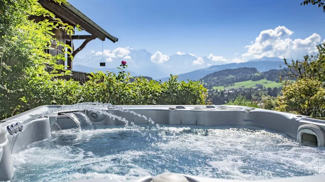 location-chalet-montagne-Jacuzzi-Privatif