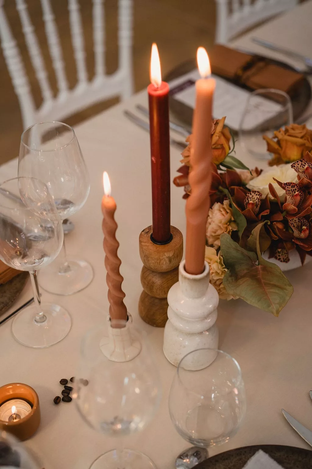 mariage-mocha-mousse-abbaye-de-meslay-vendée-violaine-bretin (21)