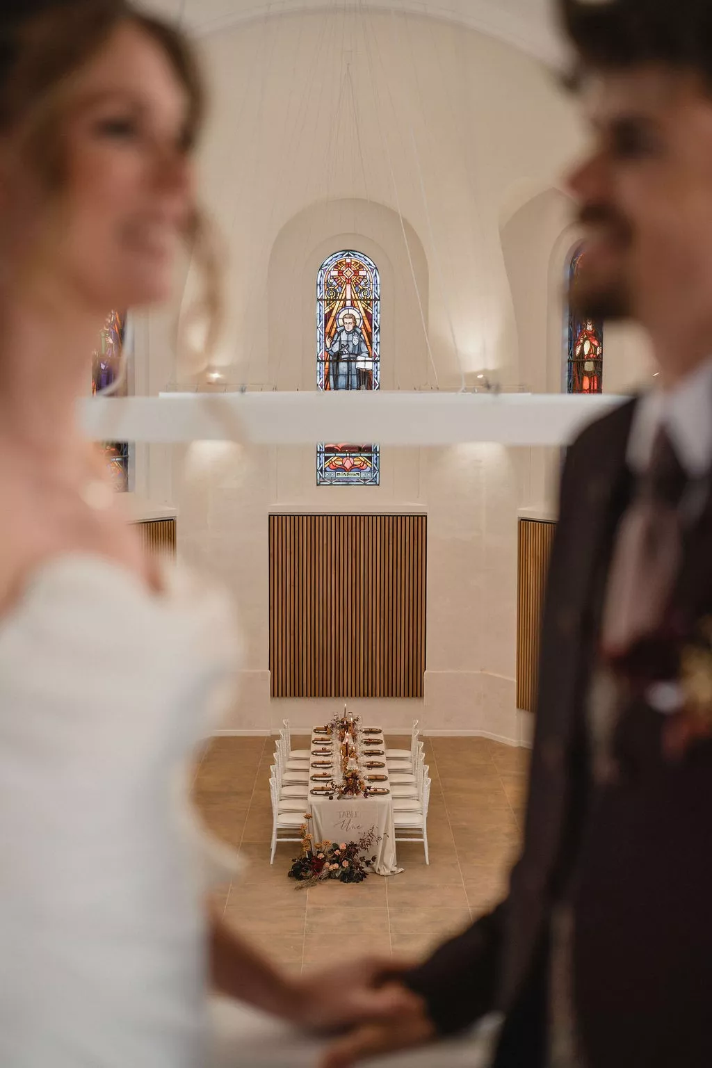 mariage-mocha-mousse-abbaye-de-meslay-vendée-violaine-bretin (8)