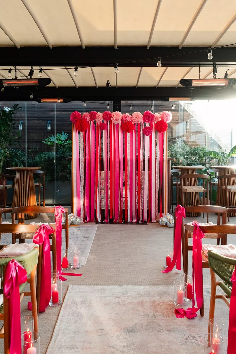 mariage-romantique-petit-comité-tour-eiffel-Lea-Evrevin (19)
