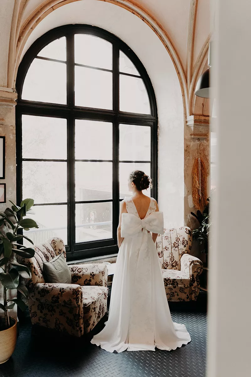 robe-de-mariée-sur-mesure-lille-au-fil-dun-jour-©marine-derache (1)