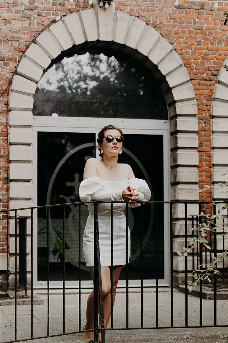 robe-de-mariée-sur-mesure-lille-au-fil-dun-jour-©marine-derache (10)