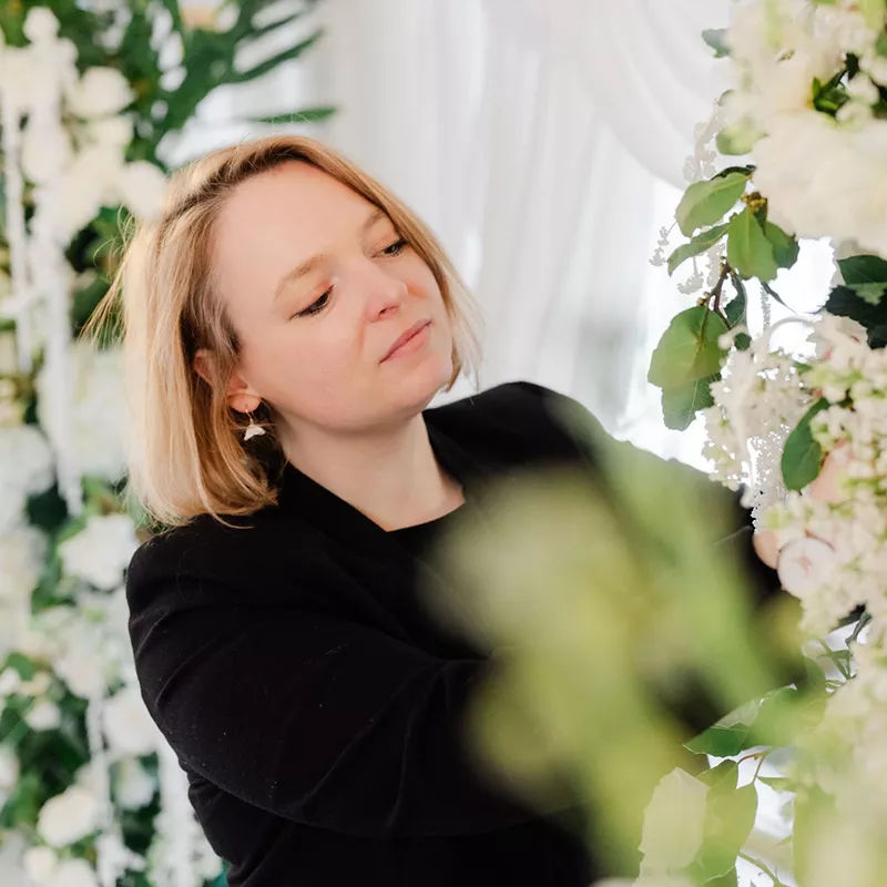 vanessa-elven-garden-flower-design-floral