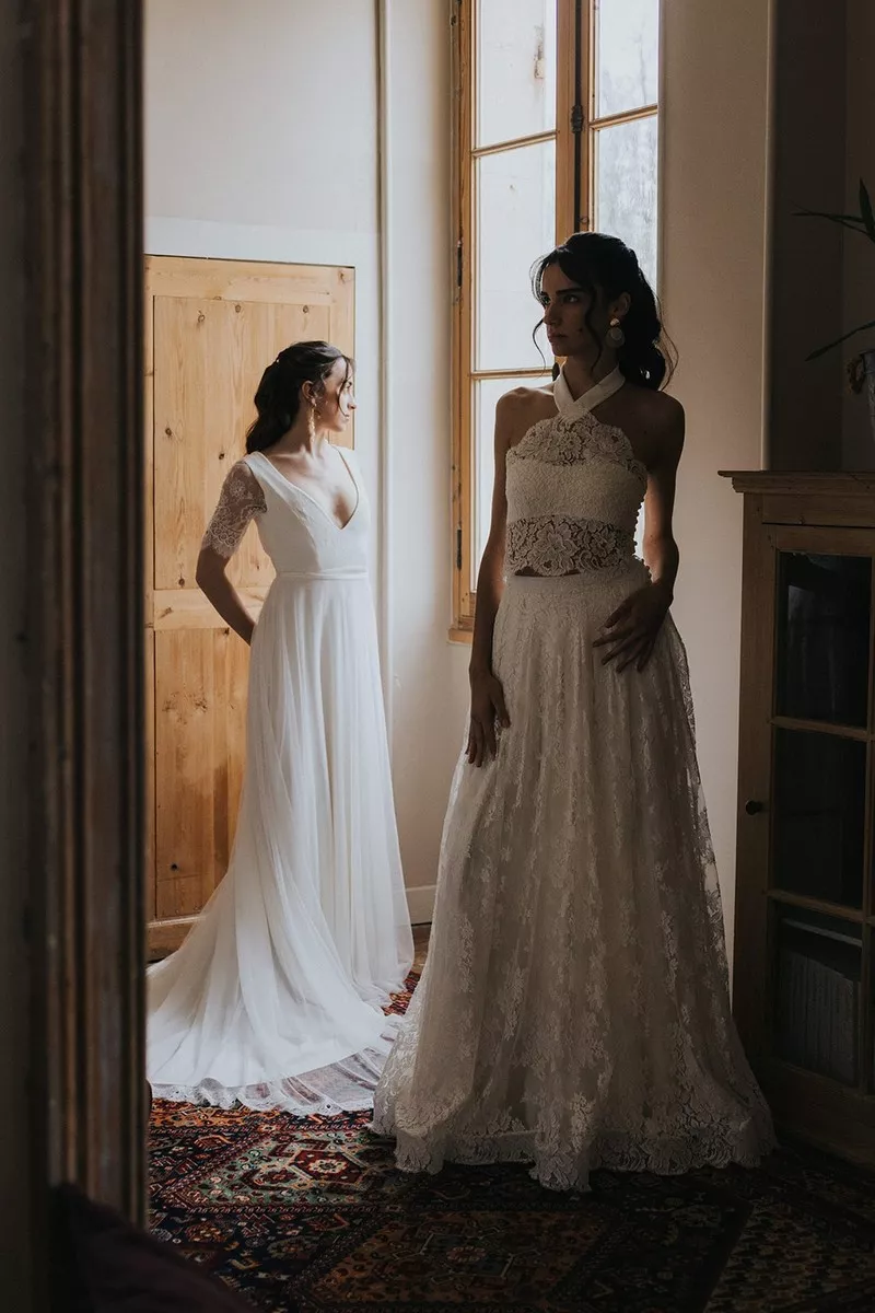 Collection-2025-Christelle-Vasseur-creatrice-robe-de-mariee-bordeaux ©Caroline-Hoang