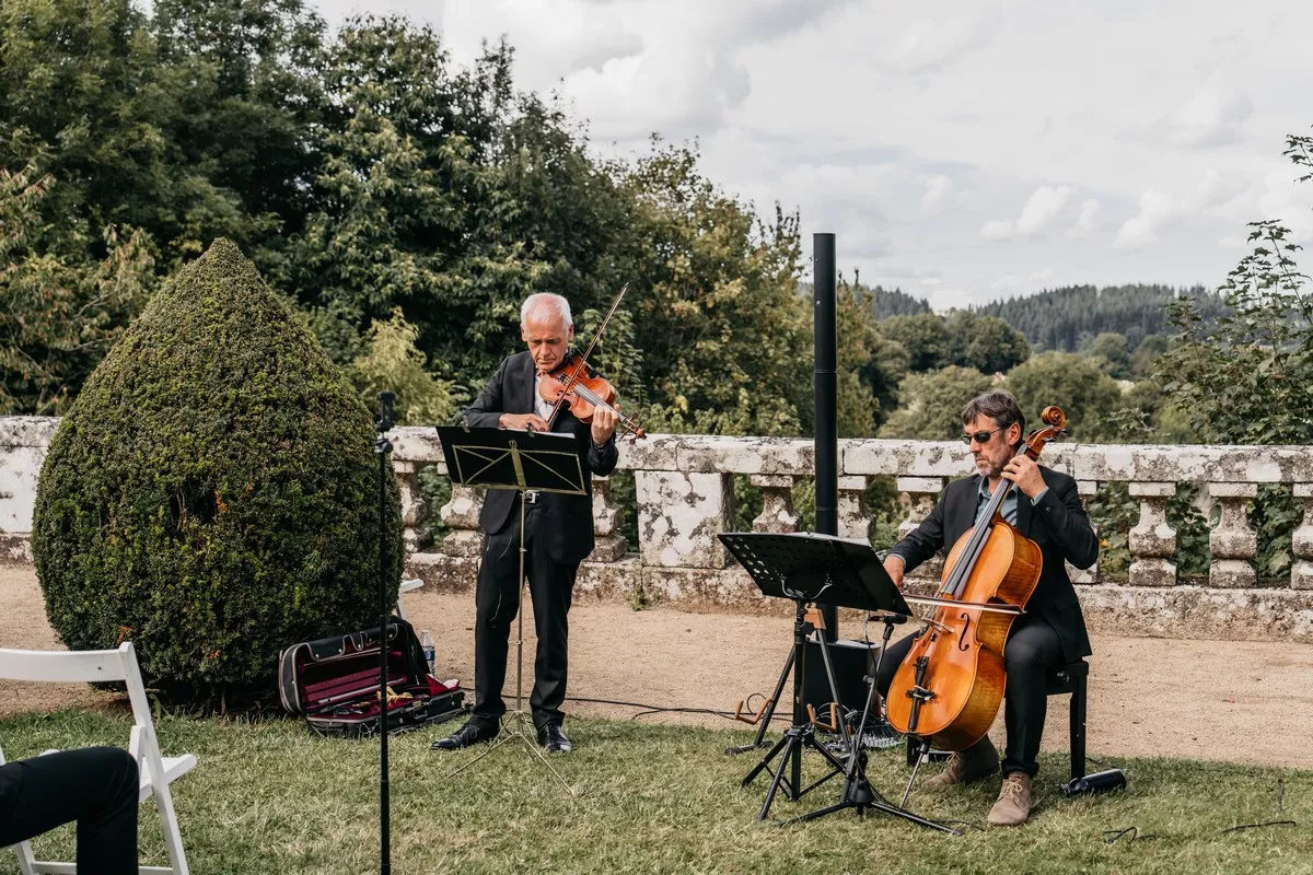 mariage-chateau-de-la-flocelliere-vendee-pays-de-la-loire-julietteetleonie (14)