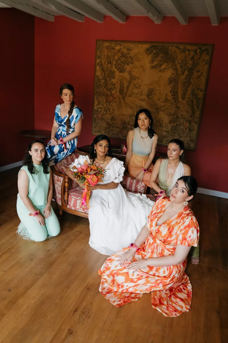 mariage-coloré-et-multiculturel-abbaye-de-fontdouce-lucilleviasphotographe (7)