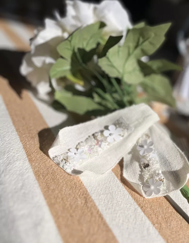 bouquet-noeud-brodé-l-atelier-d-helena-broderie-sur-mesure-mariage (3)