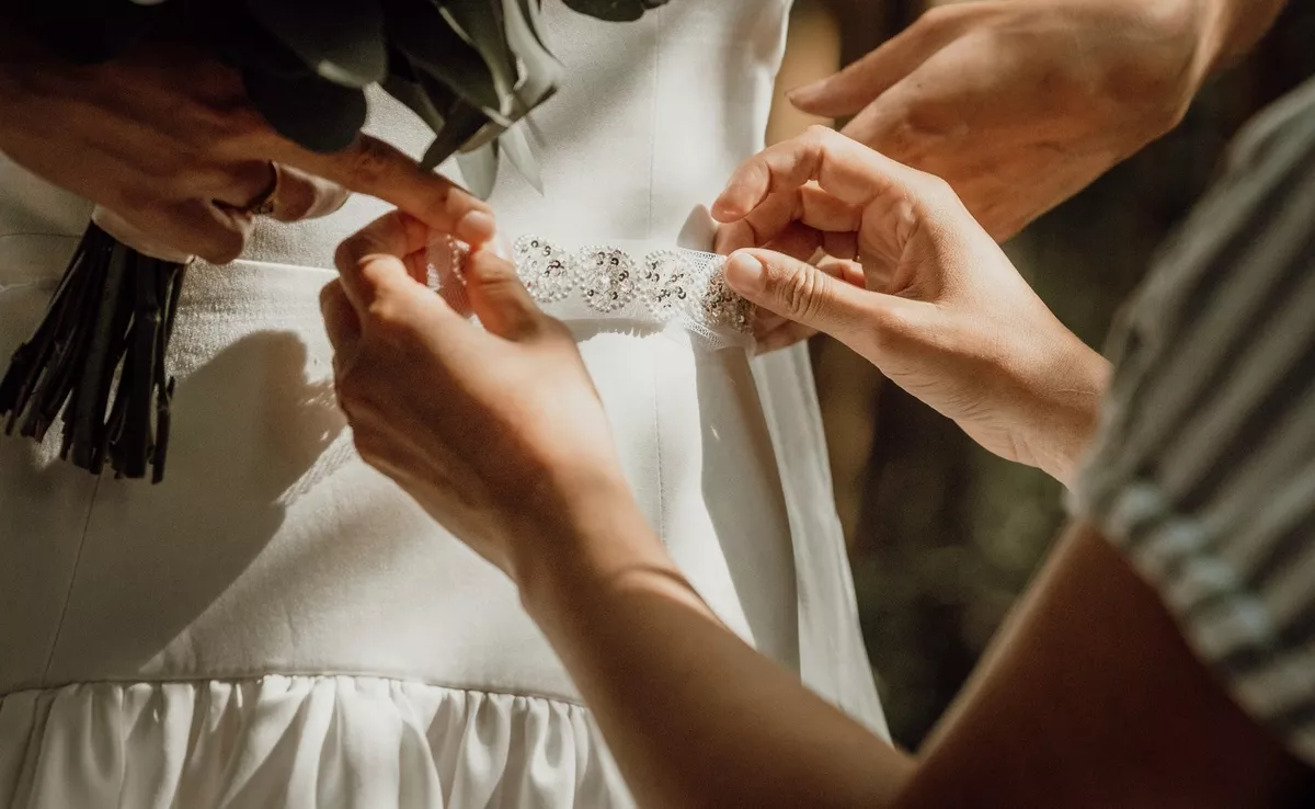 l-atelier-d-helena-broderie-sur-mesure-mariage-ticolibripictures (11)