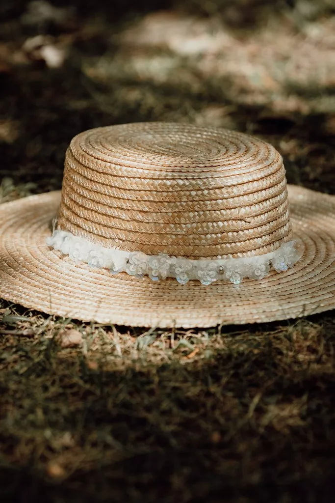 l-atelier-d-helena-broderie-sur-mesure-mariage-ticolibripictures (3)