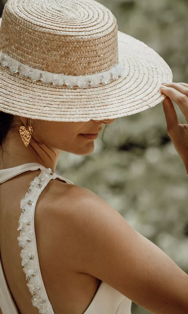 l-atelier-d-helena-broderie-sur-mesure-mariage-ticolibripictures (5)