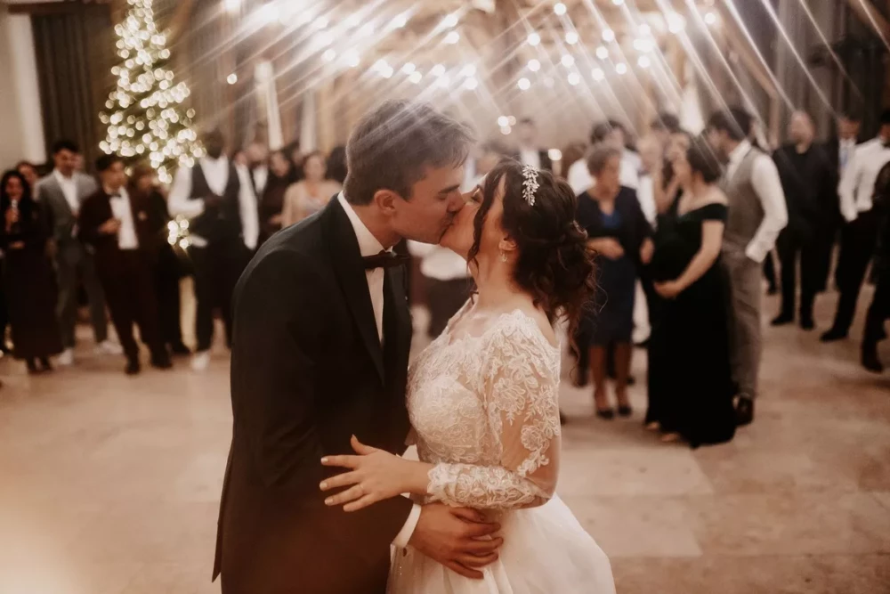 mariage-noël-élégant-le-clas-de-beaurepaire-AlexTherryPhotographe (1)