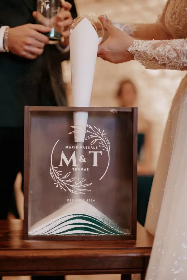 mariage-noël-élégant-le-clas-de-beaurepaire-AlexTherryPhotographe (16)