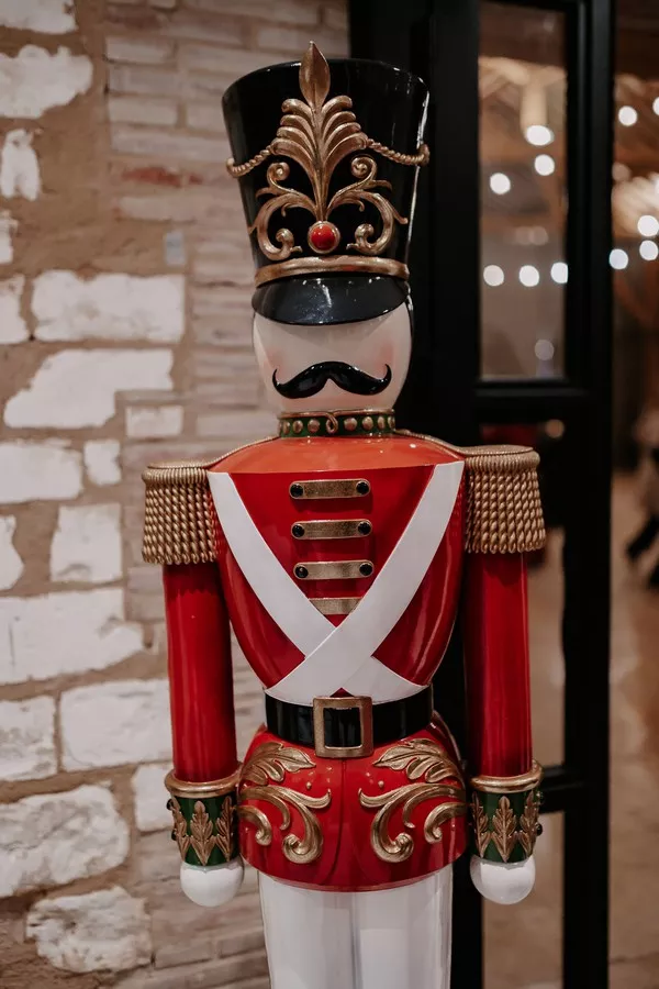 mariage-noël-élégant-le-clas-de-beaurepaire-AlexTherryPhotographe (21)