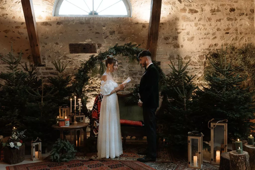 mariage-noel-traditionnel-la-javerniere-camillelaurentphoto (1)